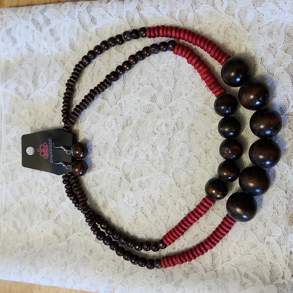 Paparazzi Cancun Cast Getaway Necklace Set